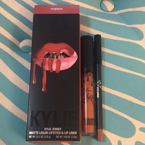 Kylie Cosmetics Lip Kit in “Pumpkin”